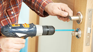 Automotive Locksmith at 02464, Massachusetts